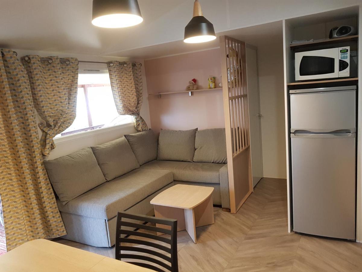 Mobil Home Maxi Confort Sur La Cote D'Azur Frejus Luaran gambar